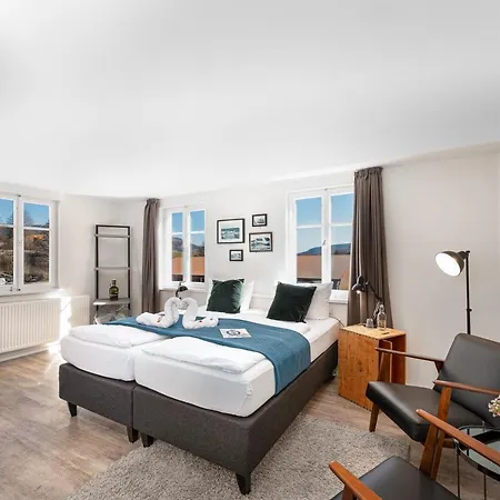 Hotel Q 3*